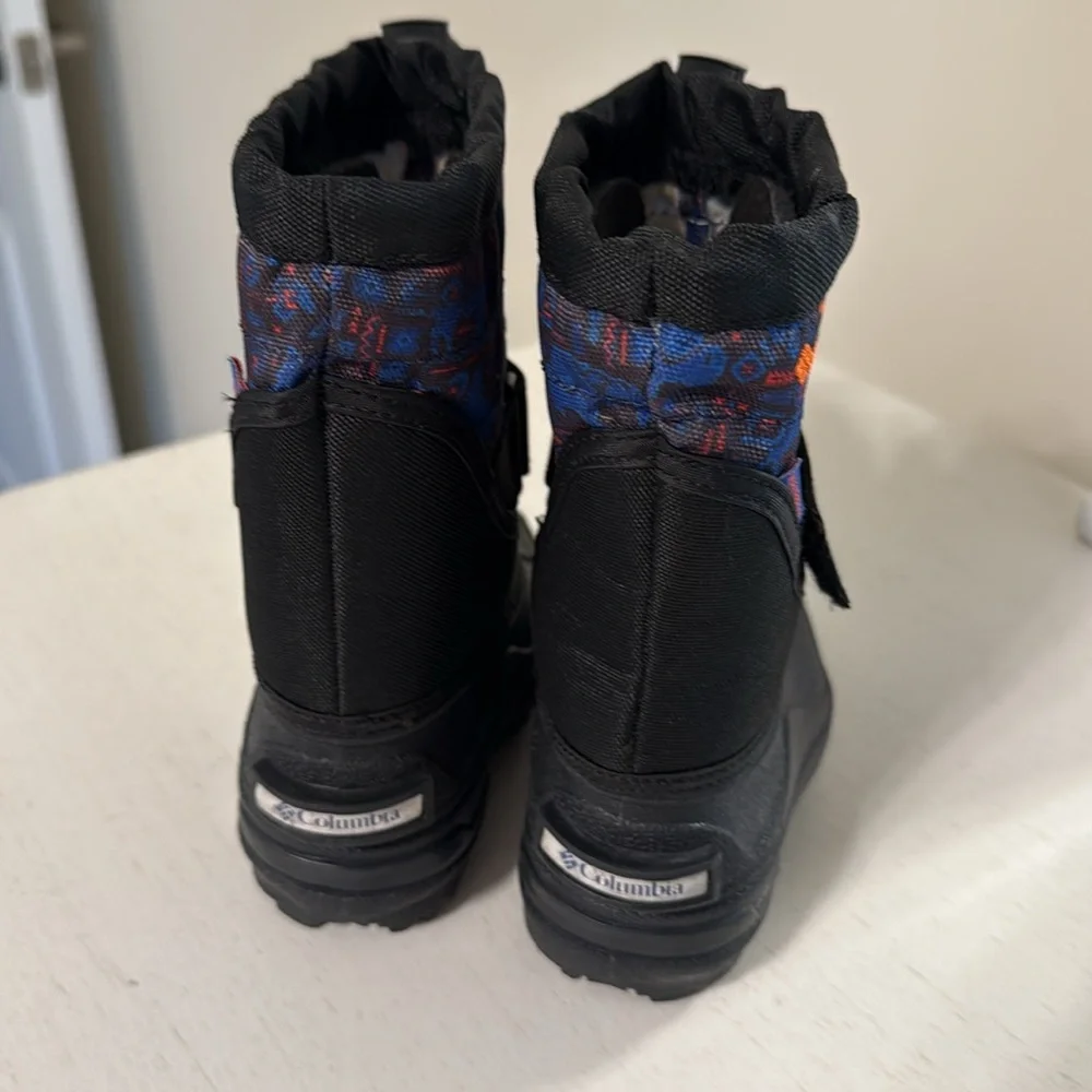 Columbia Kids' Unisex PowderBug SnowLite Boots / Size 5 / Brand NWT / TechLite